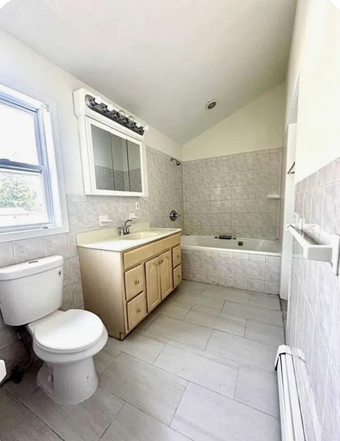 2 bed, $2,500 — Photo 3