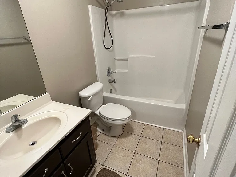 186 Priscilla Dr — Photo 8