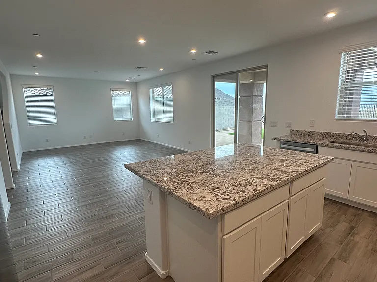 13330 W Eagle Feather Rd — Photo 31