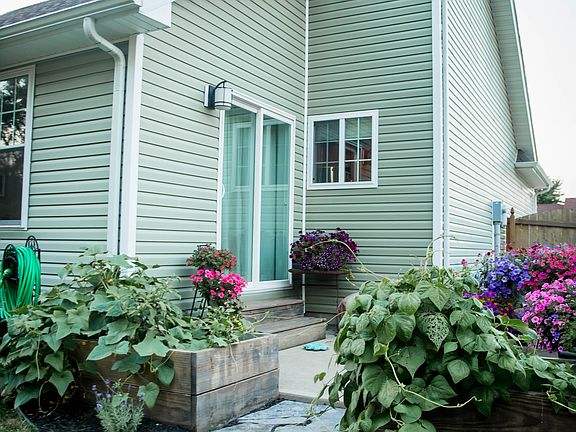 5th image of 7809 Logan Dr