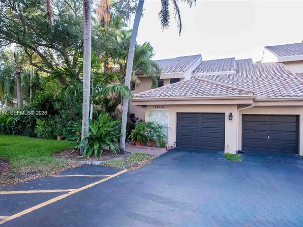 16301 Malibu Dr #79, Weston, FL 33326