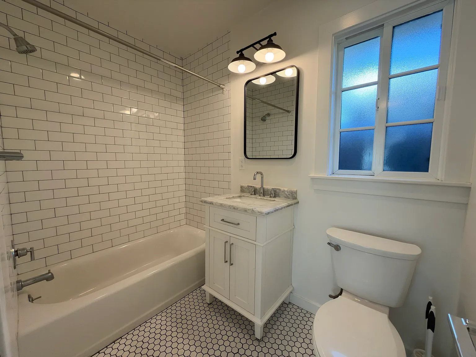 1 bed, $3,150 — Photo 3