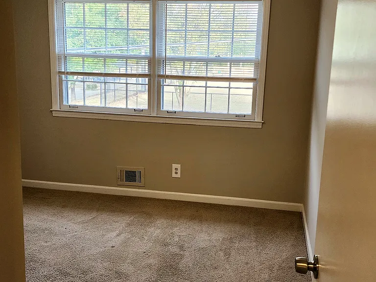 guest bedroom 1