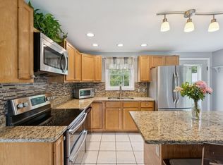 19 Straw Rd, Gorham, ME 04038