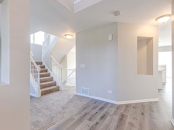 4th image of 14053 Hunt Club Ln