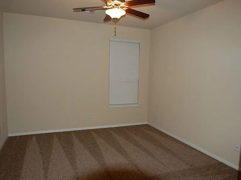 22943 Banff Brook Way — Photo 17