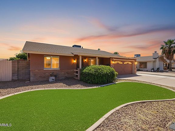 2nd image of 2407 E HERMOSA Drive