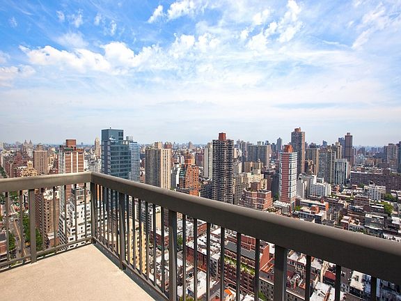 2nd image of 422 E 72nd St APT 36A