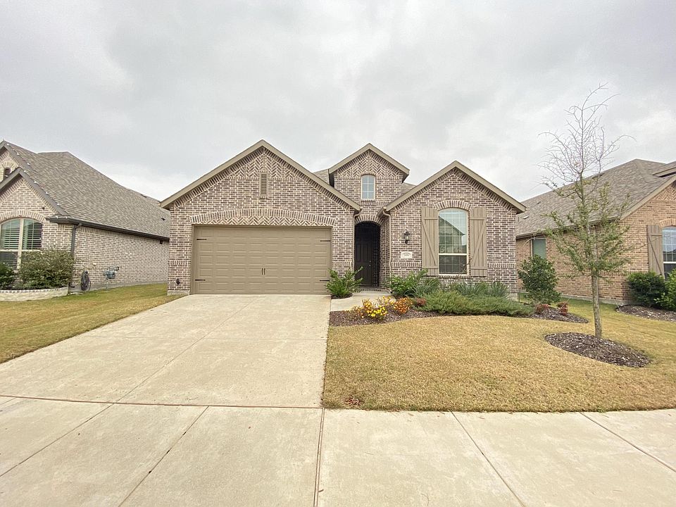 1st image of 3406 Charleston Dr