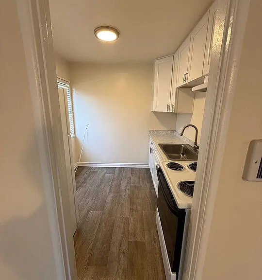 4053 Hamilton St #1 — Photo 5