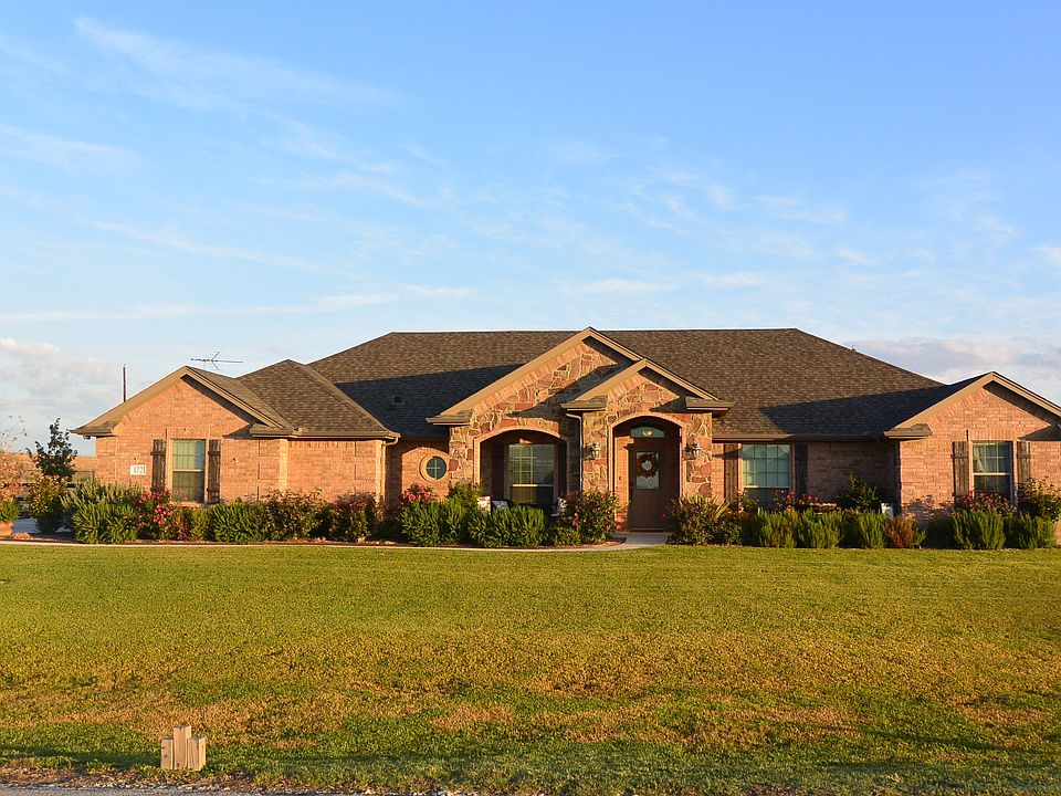 1st image of 172 Owen Cir