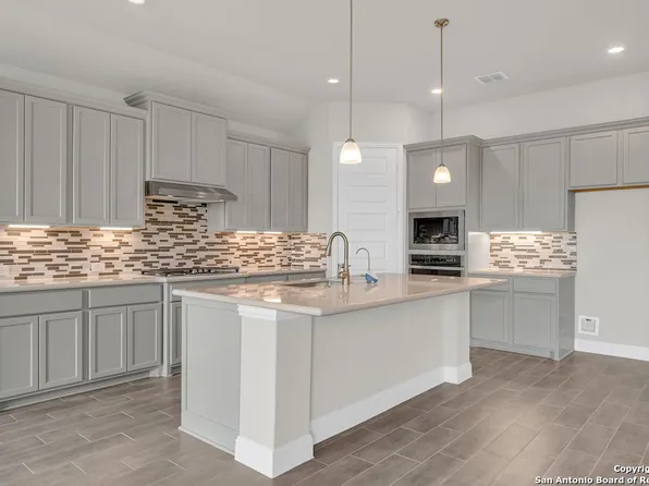 5303 Pinder Way, Schertz, TX 78124