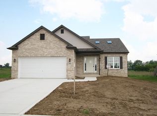 6986 Whitcomb St, Merrillville, IN 46410