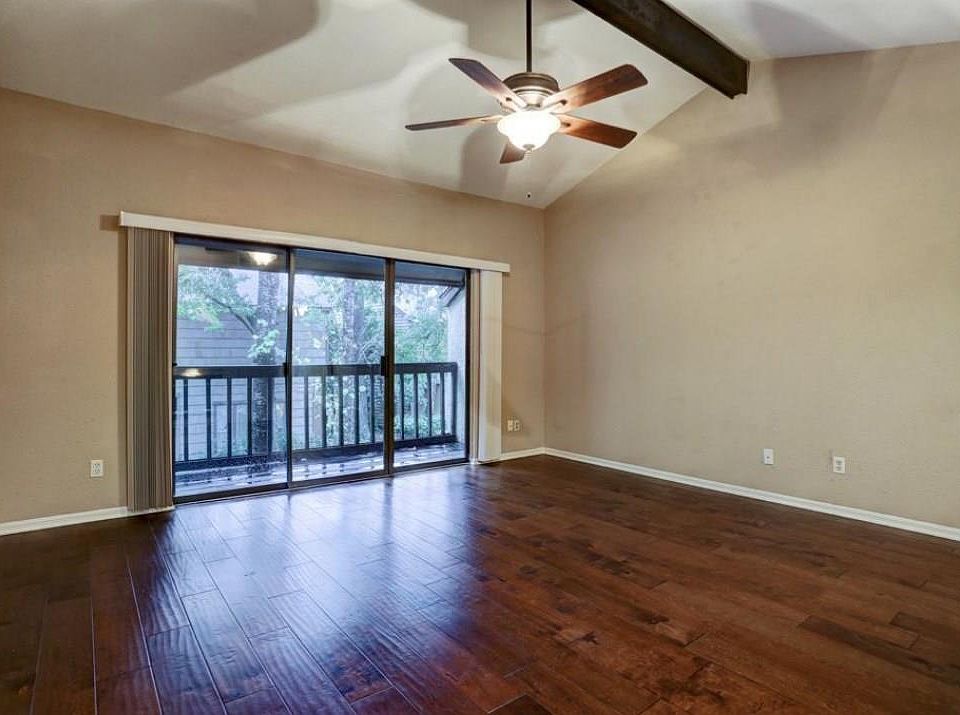 1st image of 11711 Memorial Dr APT 696