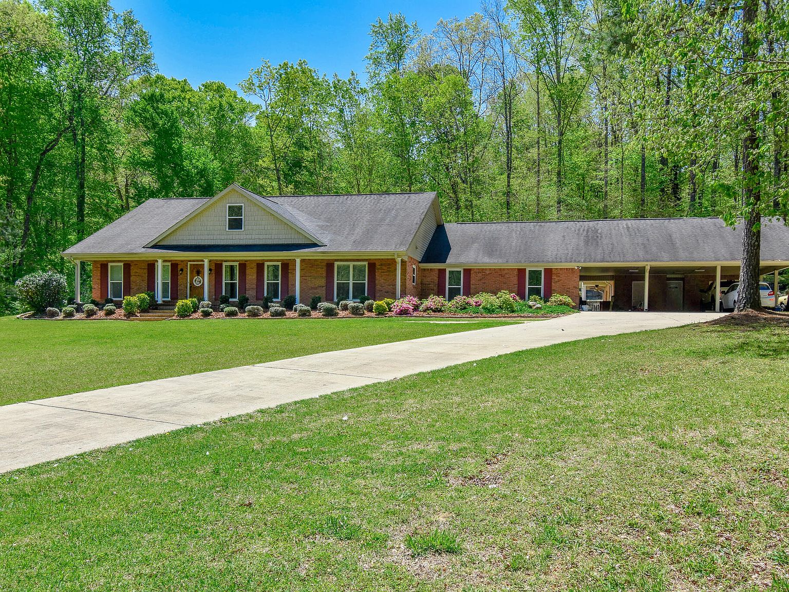 2699 Arrowhead Rd, Alexander City, AL 35010 Zillow