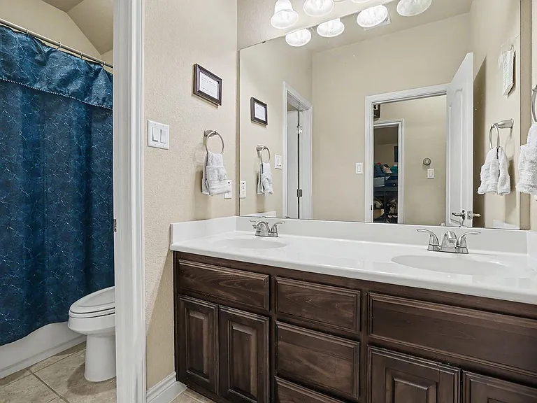 1919 Mulligan Dr — Photo 25