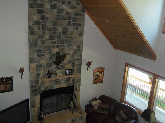 4th image of 191 Lakeview Dr