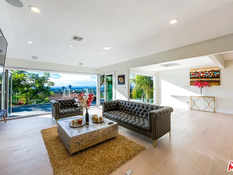 3490 Wonder View Pl — Photo 15