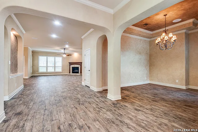 110 Evans Oak Ln — Photo 4