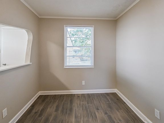 5th image of 4218 Atwood Ave