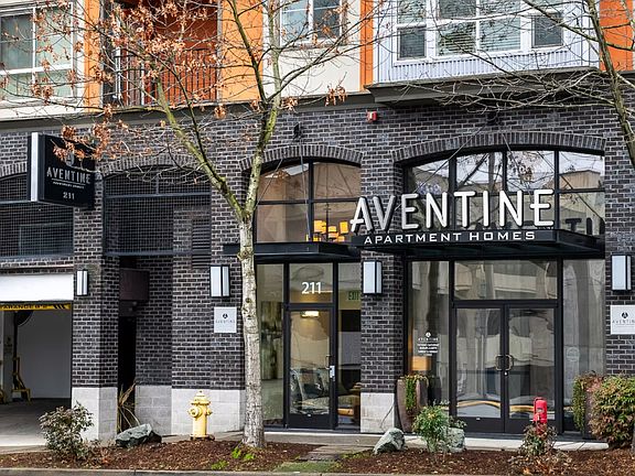 2nd image of 211 112th Ave NE #203