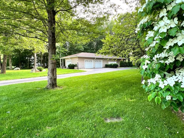 (undisclosed Address), Colchester, CT 06415