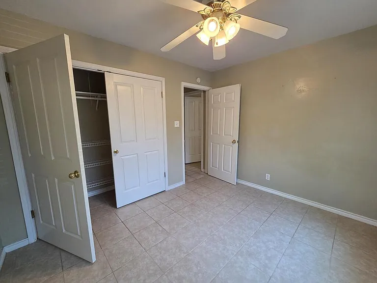 333 W Nimitz St — Photo 12