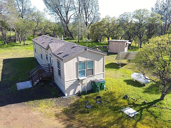 2nd image of 27655 Wildcat Rd