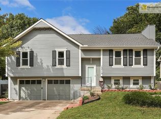 15712 W 151st Ter, Olathe, KS 66062