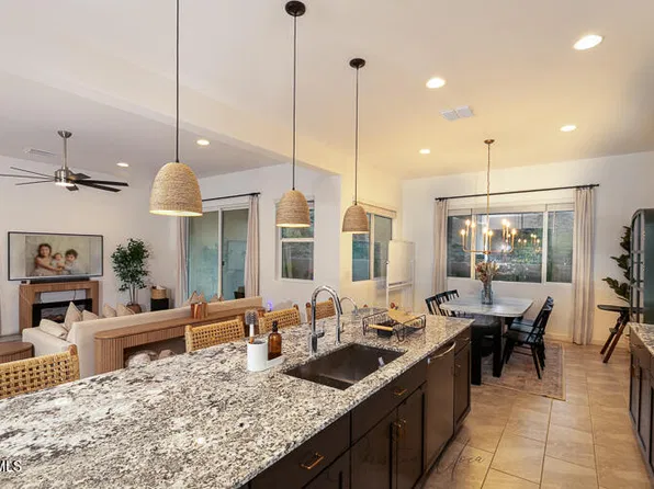 3258 W VIA DONA Road, Phoenix, AZ 85083