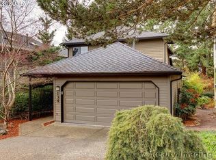 134 Kingsgate Rd, Lake Oswego, OR 97035