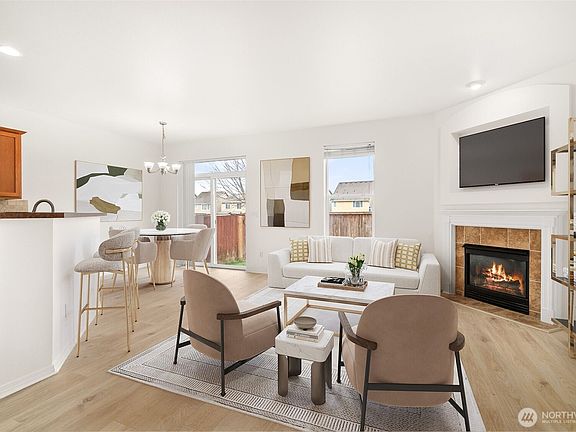 5th image of 18313 111th Avenue Ct E