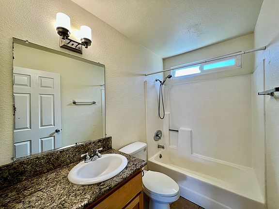 5th image of 3053 C St #4