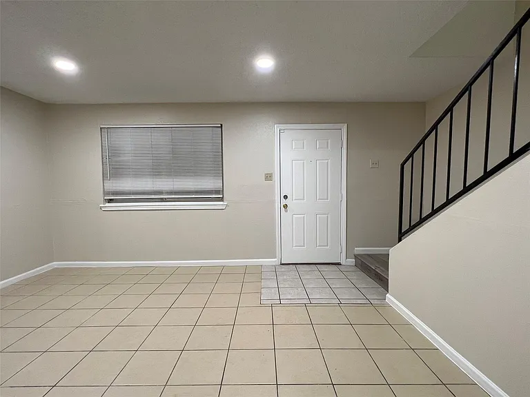 2130 Greenbriar Colony Dr #2130 — Photo 8
