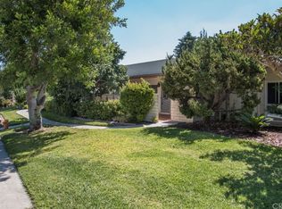 955 Calle Aragon UNIT B, Laguna Woods, CA