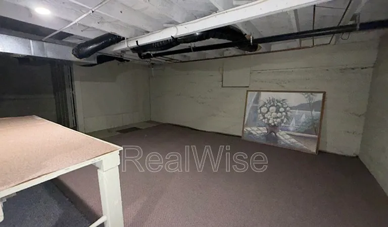 837 SE Blakeley Ave — Photo 36