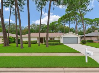 7490 Pine Valley Ln, Seminole, FL 33776