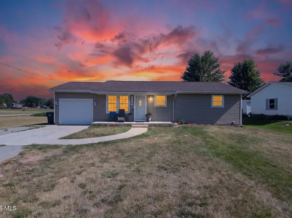 115 Road St, Stryker, OH 43557