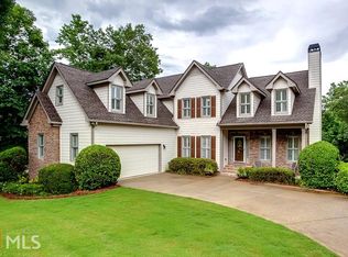 4611 Windcroft Cir, Hoschton, GA 30548