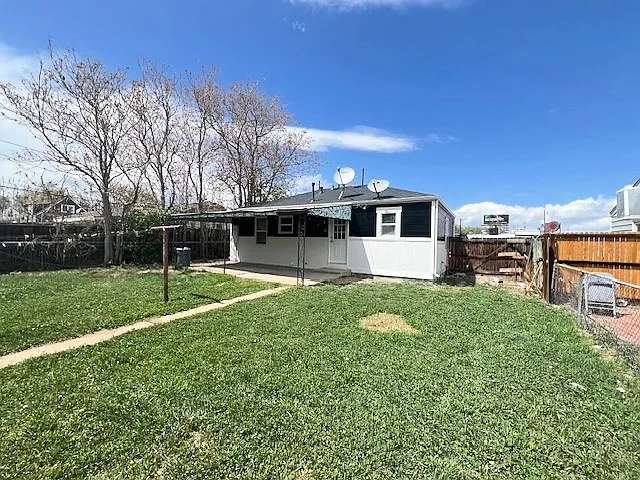 1710 W 52nd Ave — Photo 12