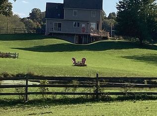 3241 Alexander Rd, Atwater, OH 44201