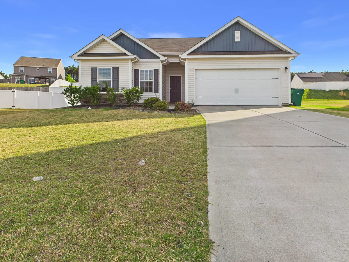 Building Photo - 1025 Chappell Way
