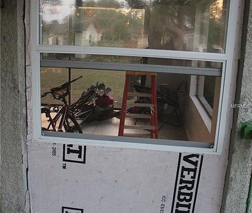 5th image of 1724 Connecticut Ave