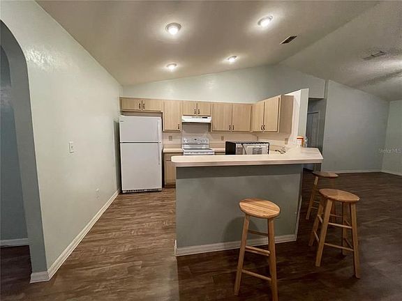 4th image of 8132 N Maltese Dr