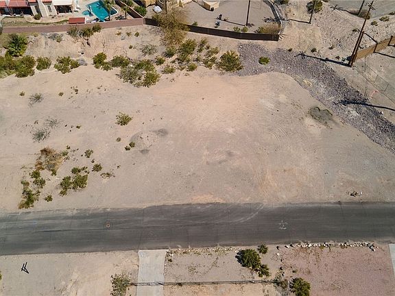4th image of 1975 Arena Drive
