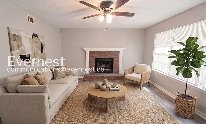 3 bed, 2.0 bath, 1548 sqft, $1,845 — Photo 2