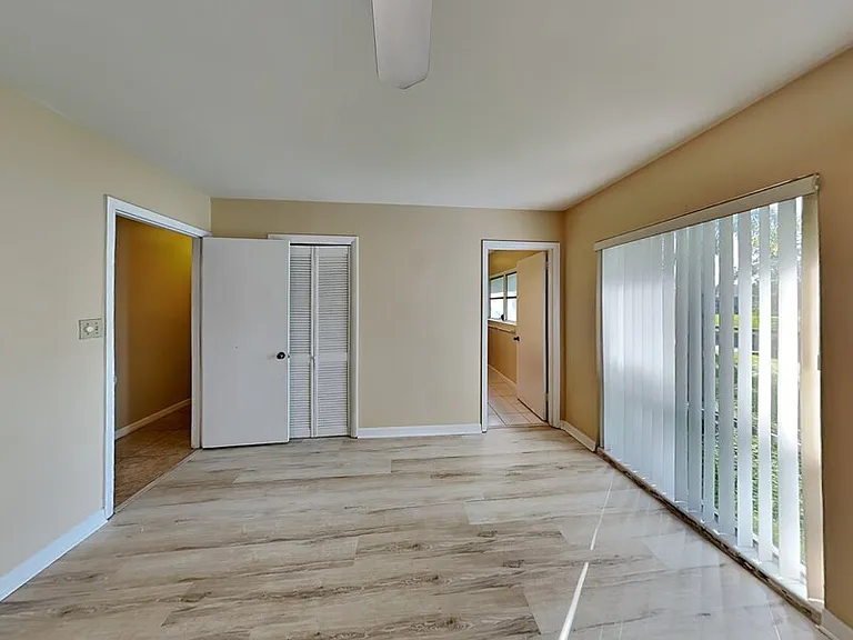 2512 Sea Breeze Ct — Photo 20