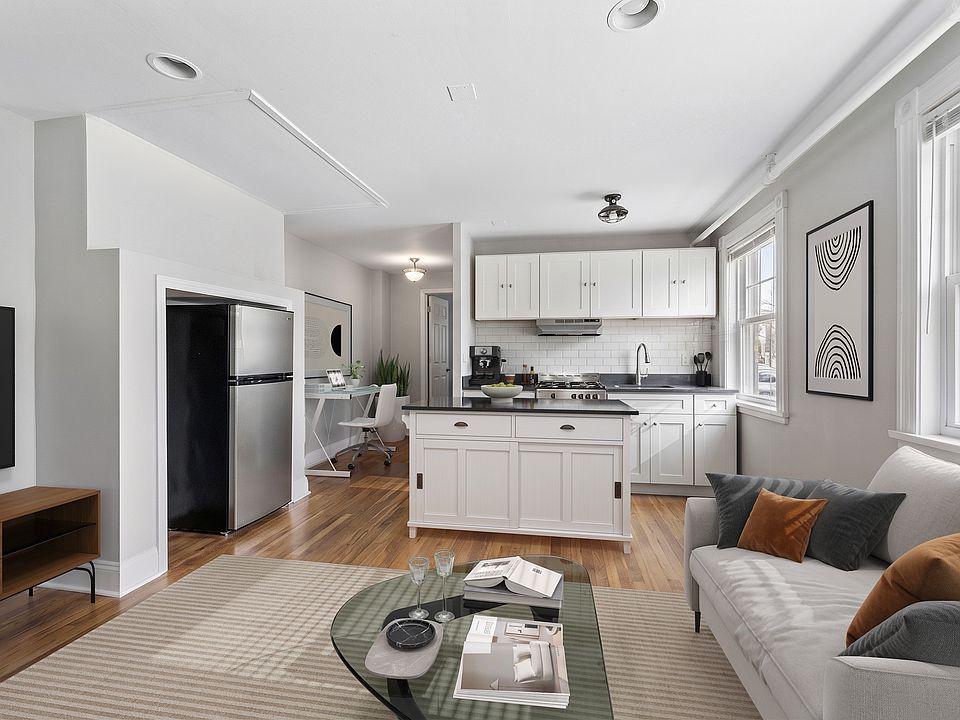 1st image of 360 Washington Ave #1R