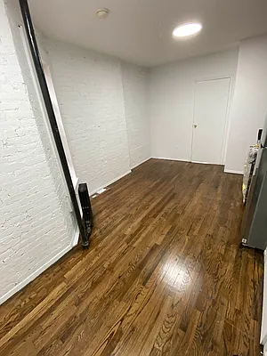 Rented by MOTION New York | media 17