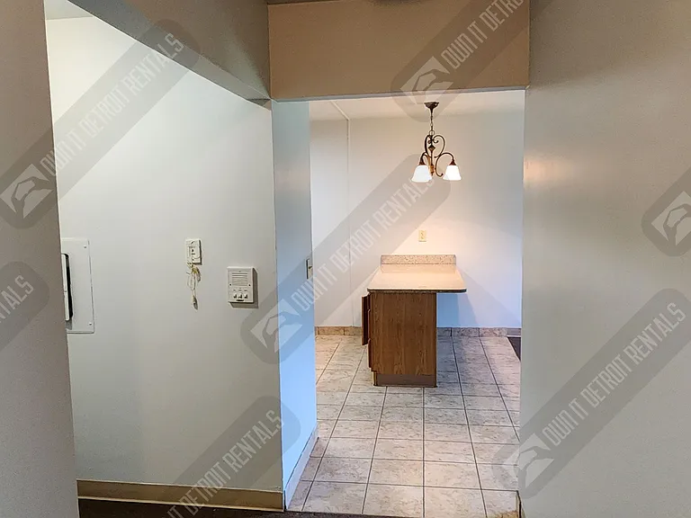 1800 Brainard St #205 — Photo 6